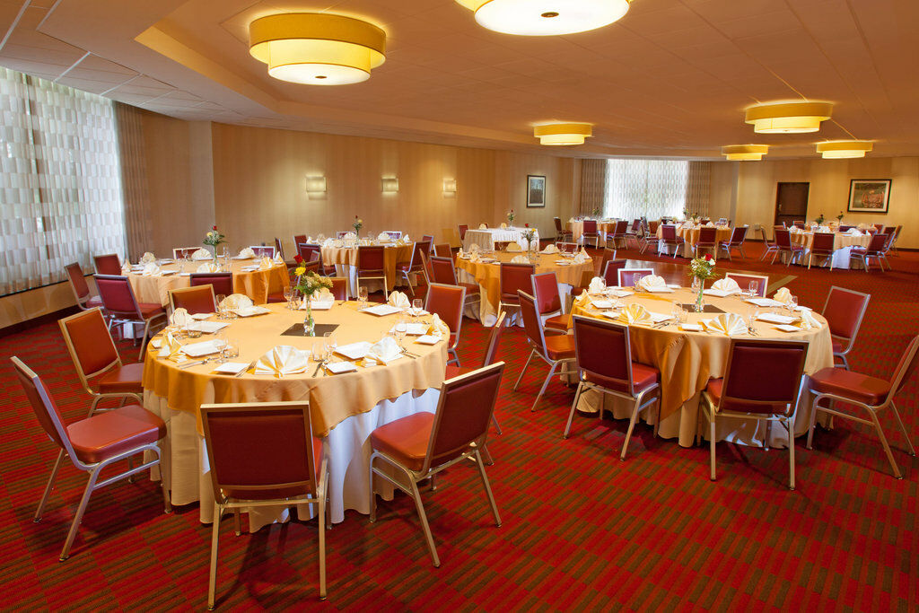 Four Points Northeast Hotel Philadelphia